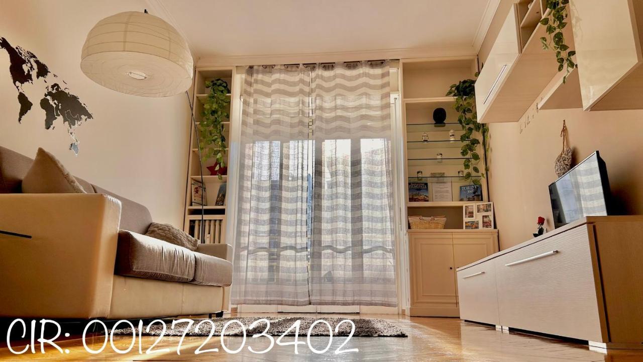 Apartamento Trilocale Parco del Valentino Turín Exterior foto